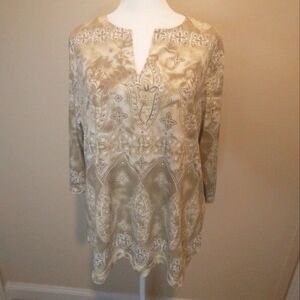 C.D.  Petites Tan & Cream Tunic Top with Elegant Design